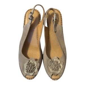 Browns Made in Spain Beige Wedge Suede Sandals with Floral Accent